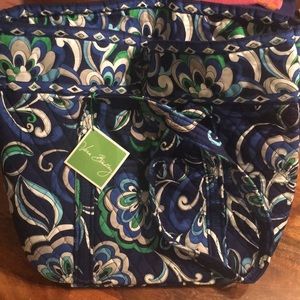 Brand new Vera Bradley bag (tags still on)